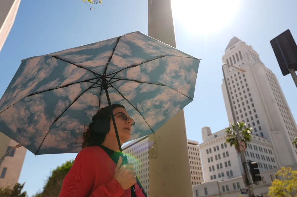 US weather to go nuts with blizzard, polar vortex, heat dome, atmospheric river all at once