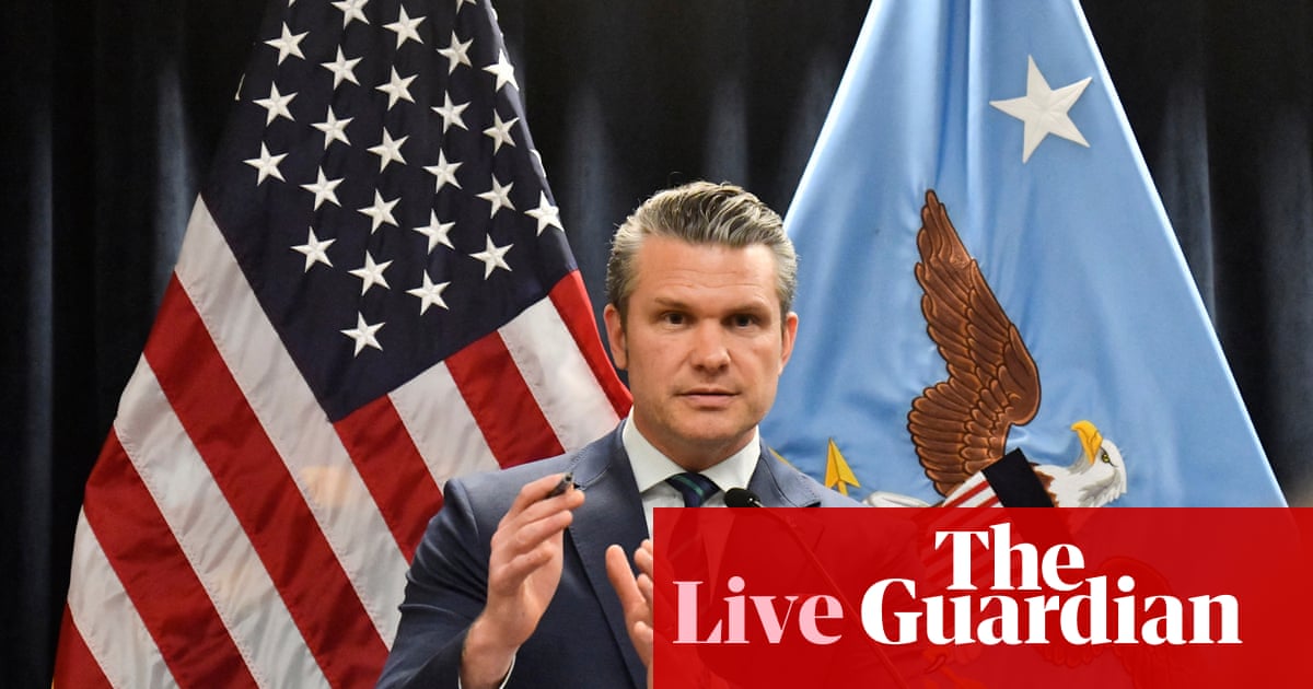 Trump issues fresh Iran warning, calling regime ‘deranged scumbags’ – US politics live