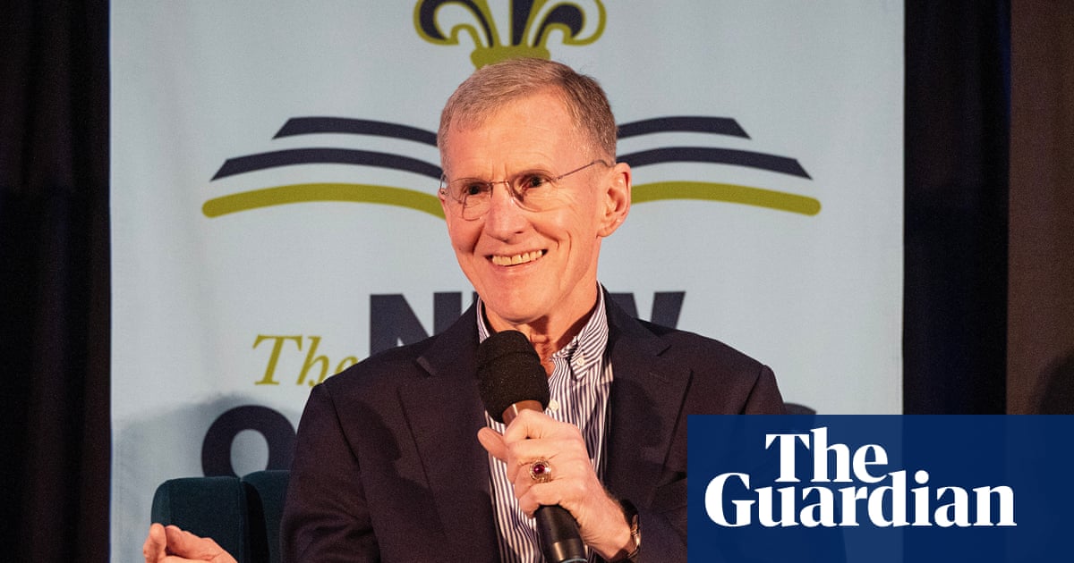 The ‘Jolene doctrine’: retired US army general likens Trump foreign policy to Dolly Parton song