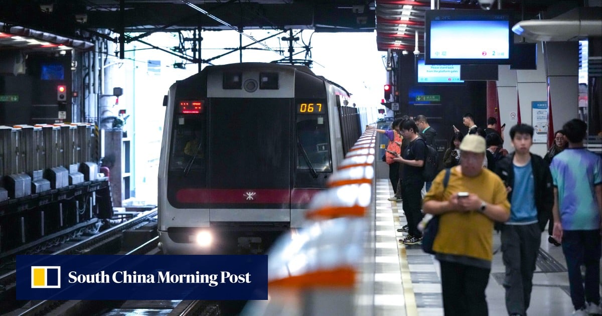 New signalling system launches smoothly despite minor glitches on MTR’s Tsuen Wan line