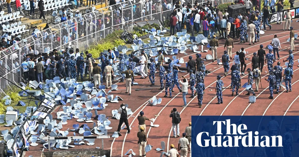 Lionel Messi’s India tour starts in chaos as angry fans throw seats in stadium