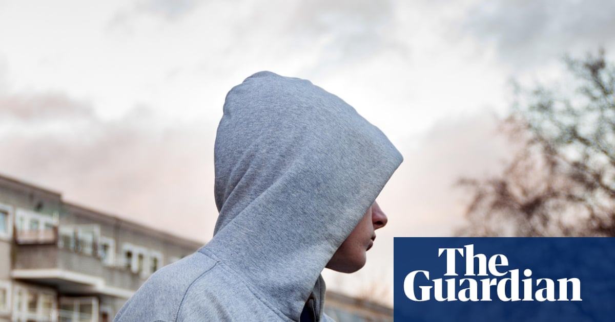 Sharp rise in young Britons saying ill health is reason they are jobless, study finds