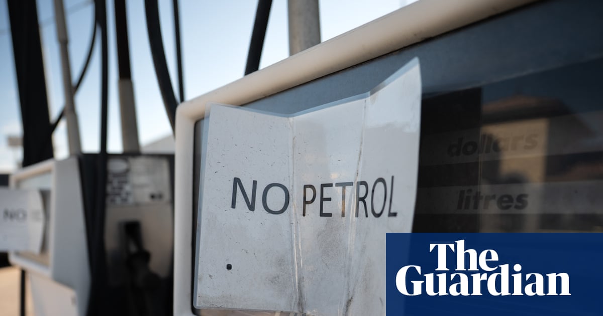 Dozens of Australian petrol stations run out of fuel as panic-buying continues
