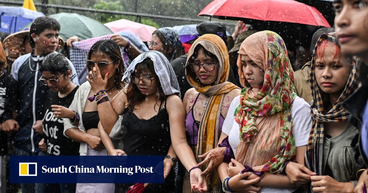 Most Filipino women think a woman’s place is in the home, survey finds