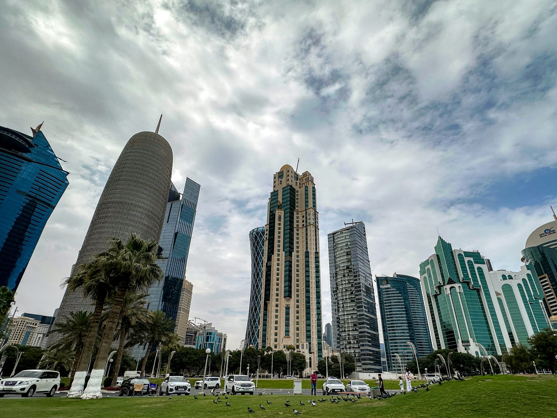 Qatar calls on Iran to stop Gulf attacks, urges diplomatic solution