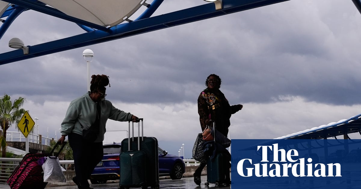 Thousands of flights canceled as winter storm marches across US