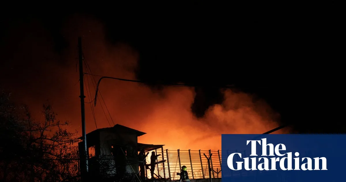 Dozens killed in Kabul hospital by strikes Afghan government blames on Pakistan