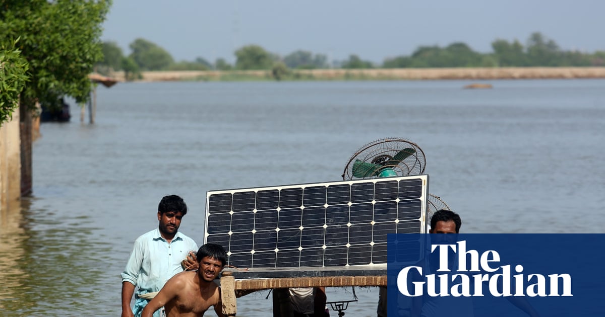 How Pakistan’s people-led solar boom is easing impact of Middle East energy crisis