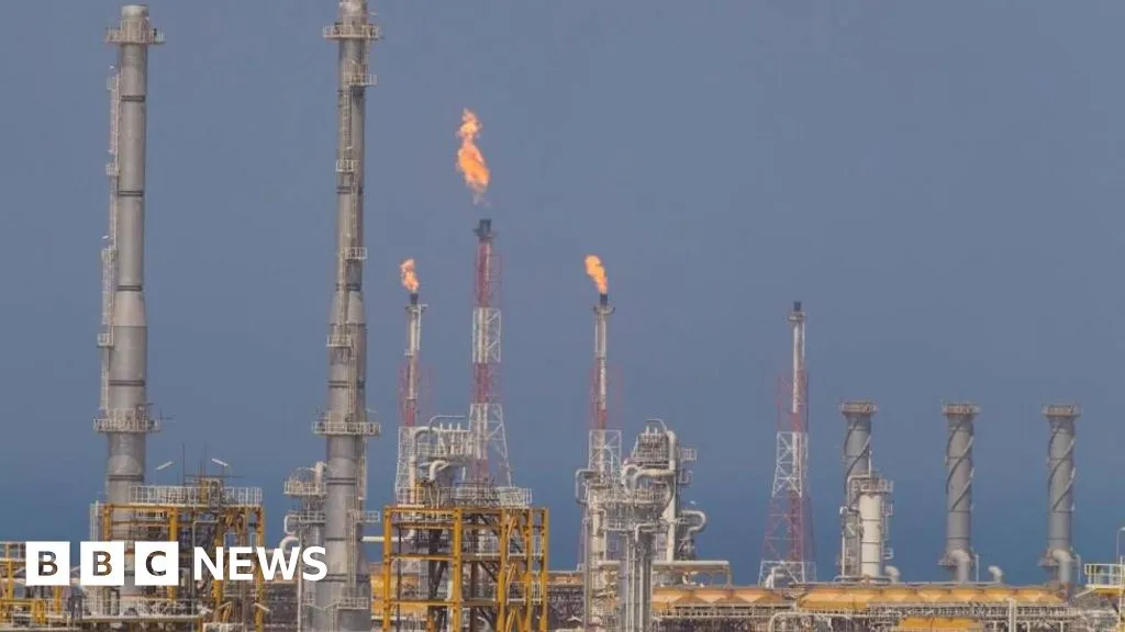 Oil nears $110 a barrel after gas field strike