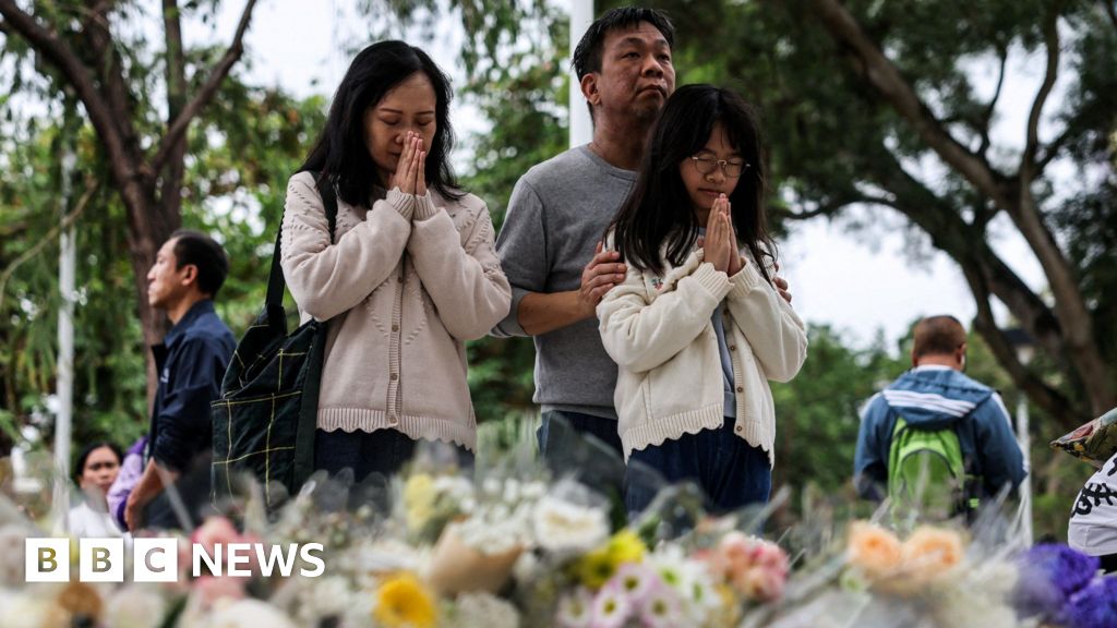Hong Kong fire death toll rises to 146 as thousands pay respects