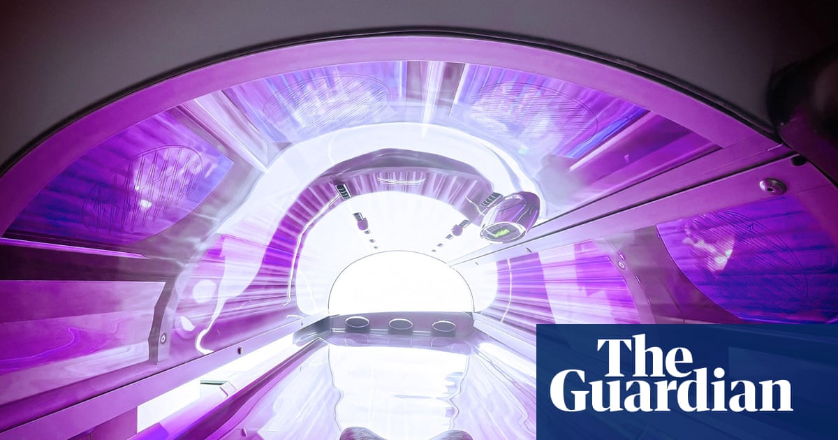 Department of Health retracts claim sunbeds are as dangerous as smoking