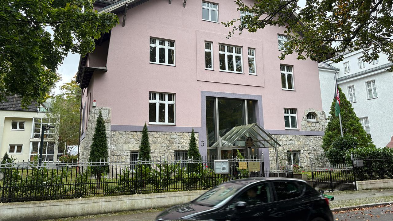 ARD-Bericht: Taliban-Mitglied leitet afghanische Botschaft Berlin