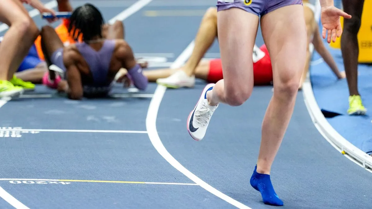 Leichtathletik: Sara Reifenrath rennt nach Sturz bei Hallen-WM mit nur einem Schuh weiter