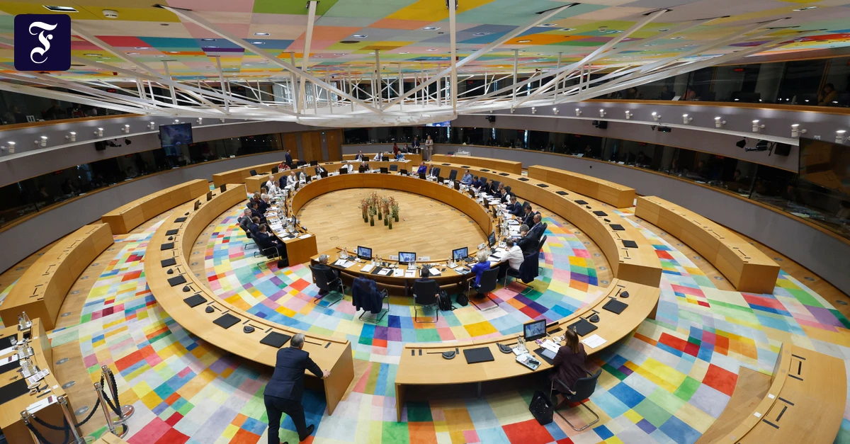 Drohungen gegen Ungarn: Orbáns unfreiwillige Helfer