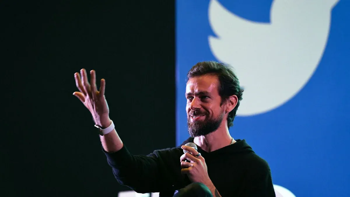 Medien: Der Urknall von Twitter