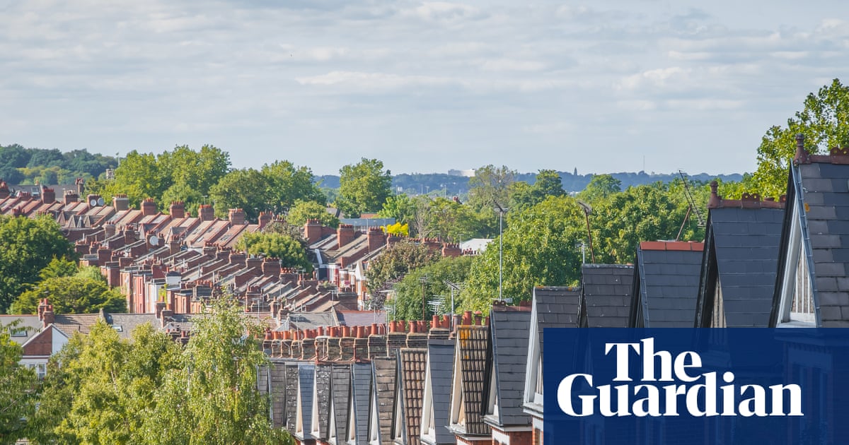 UK house prices ‘could rise by up to 4% in 2026 as interest rates fall’