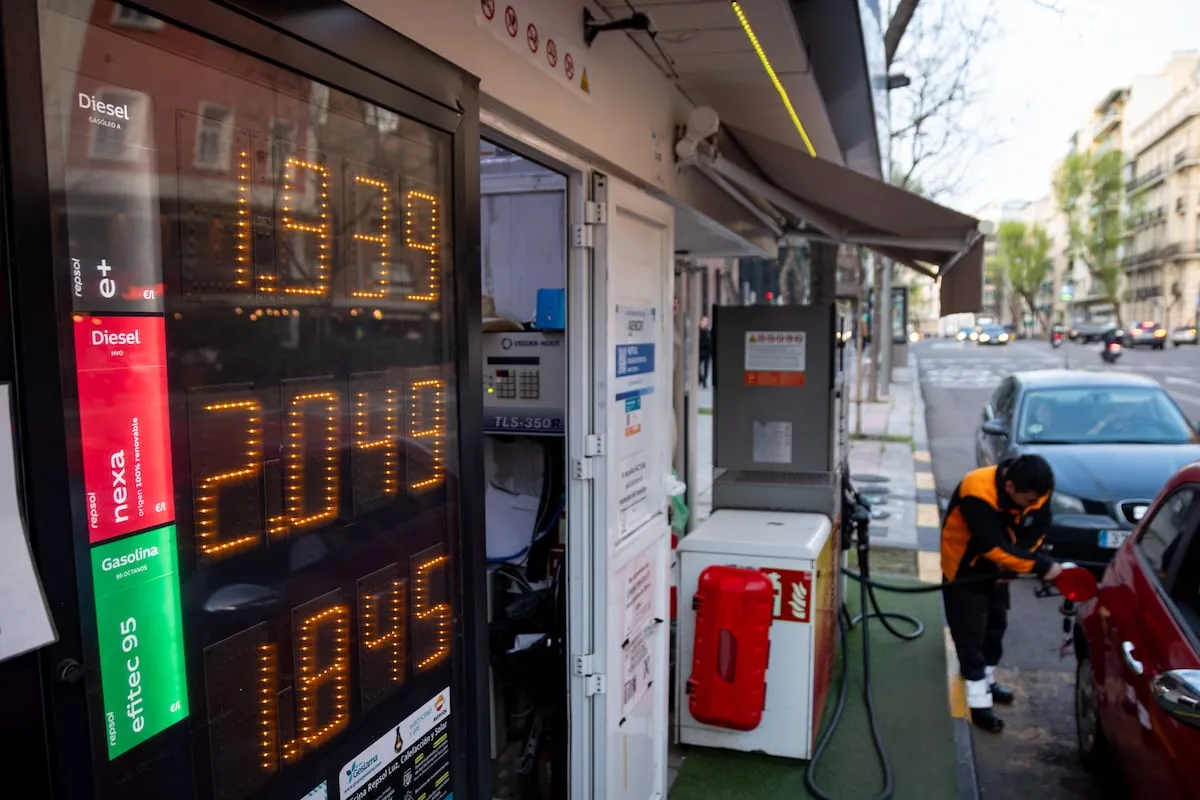 Las petroleras podrán ser multadas con hasta seis millones si no facilitan datos sobre precios
