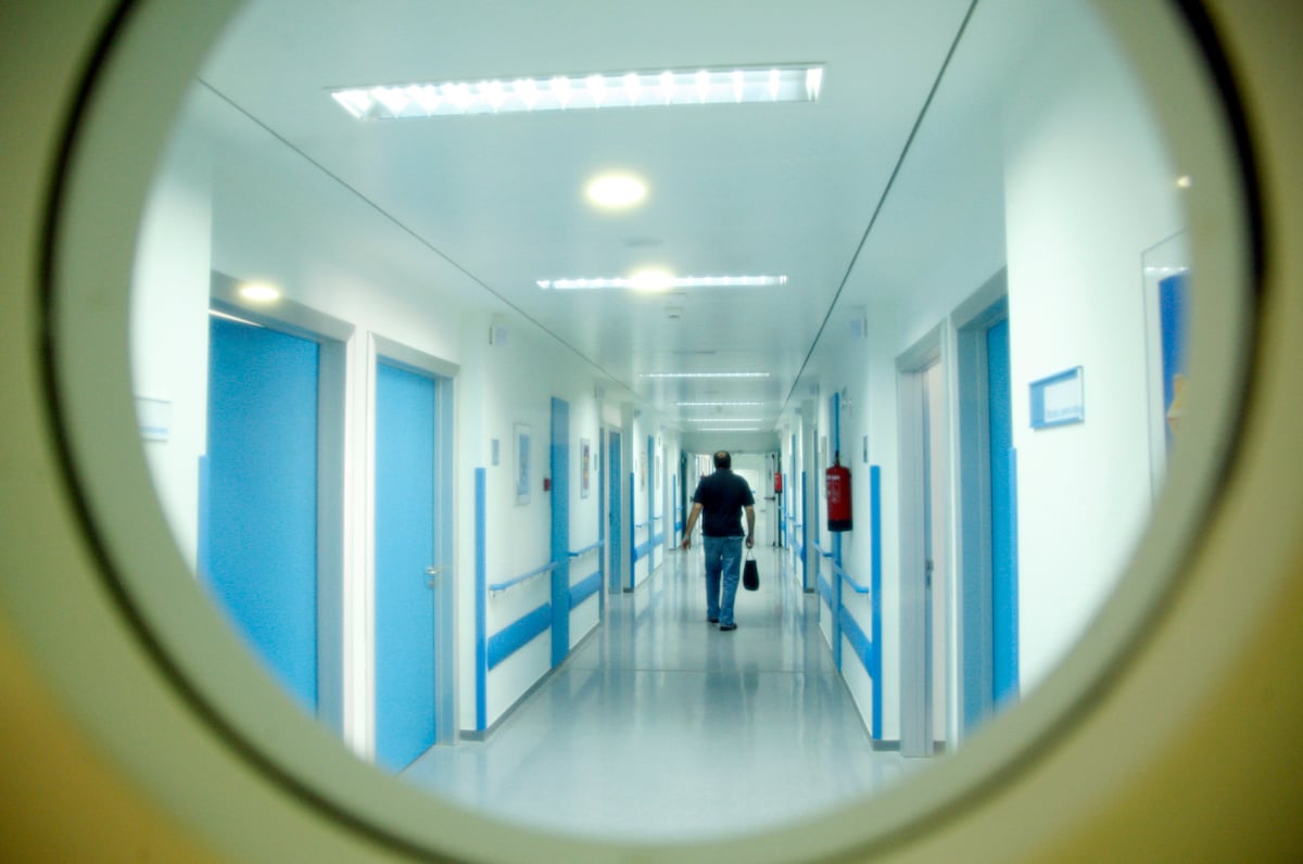 Madrid indemnizará con 215.000 euros a una mujer que no fue avisada del resultado de un test y acabó con un cáncer y sin poder tener hijos