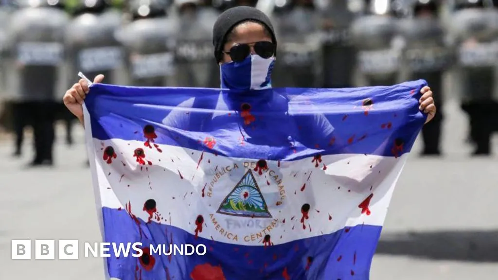 Cómo funciona la red trasnacional de espionaje y acoso a opositores del gobierno de Ortega y Murillo en Nicaragua, según la ONU