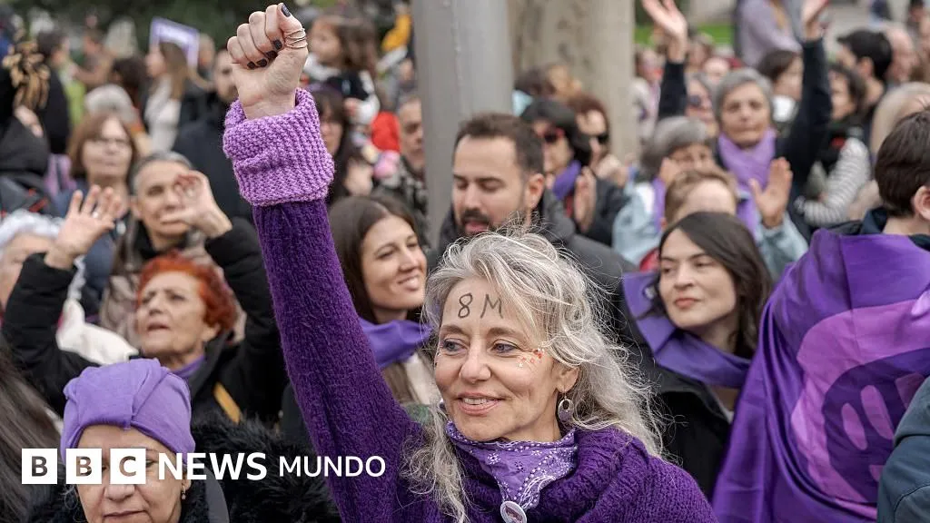 En fotos: mujeres alrededor del mundo salen a las calles a conmemorar un nuevo Día Internacional de la Mujer 