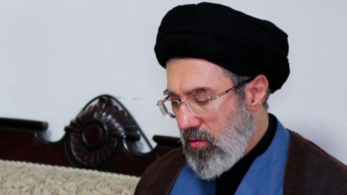 
              El líder supremo iraní habla de resistencia y dice que Irán ya “ha vencido” al enemigo
          