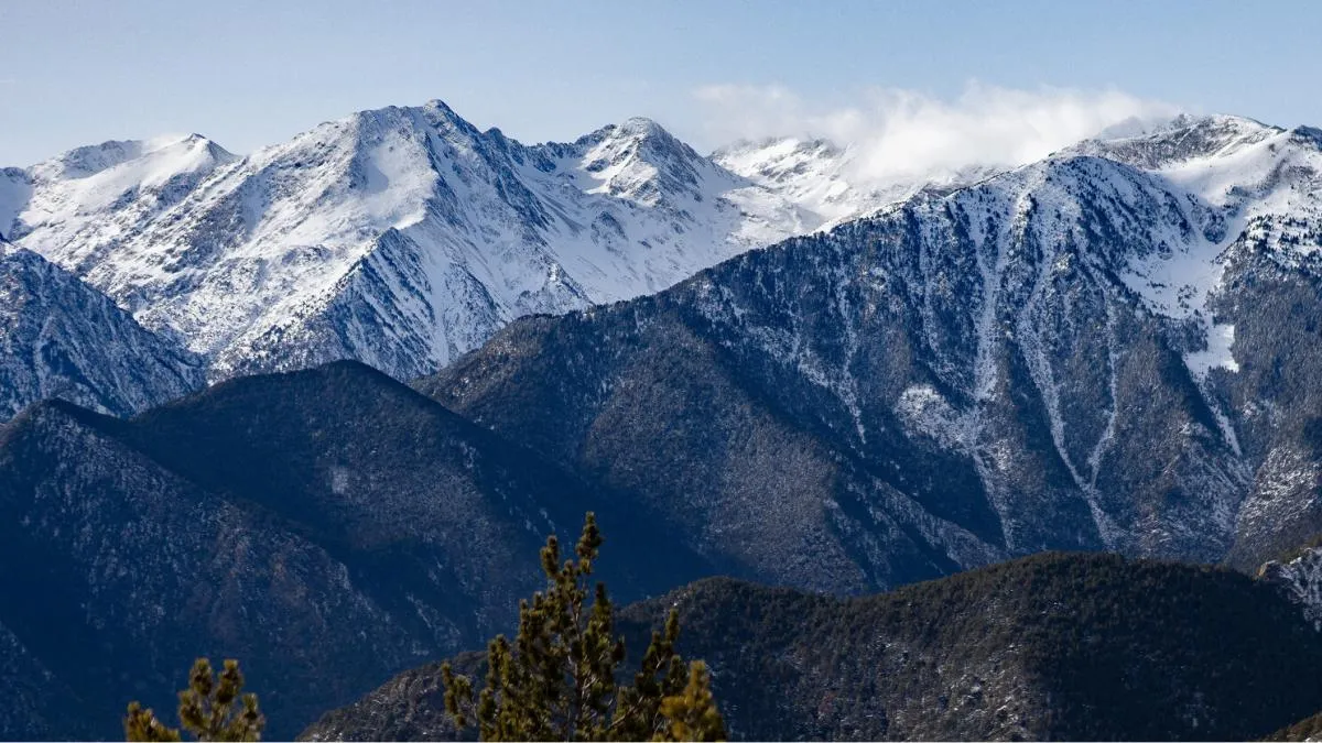 
                            La IA también está cambiando cómo viajamos a la montaña: Andorra lo debate
                        