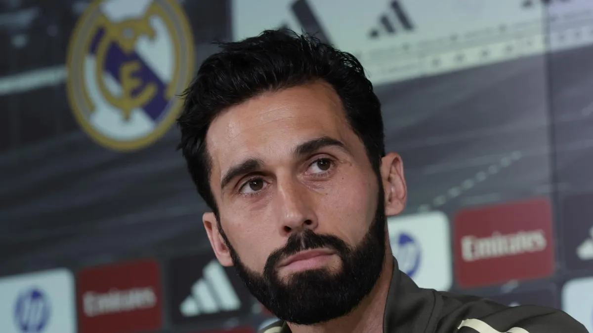 
                                                          Arbeloa, sobre el regreso de Bellingham y la irrupción de Pitarch: “Bendito problema”
                                                      