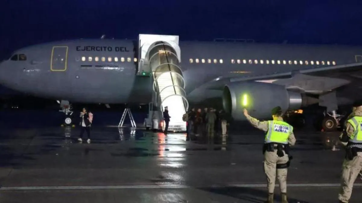 
                                                                                    Aterrizan en la base de Torrejón los 205 militares procedentes de Irak
                                                                                