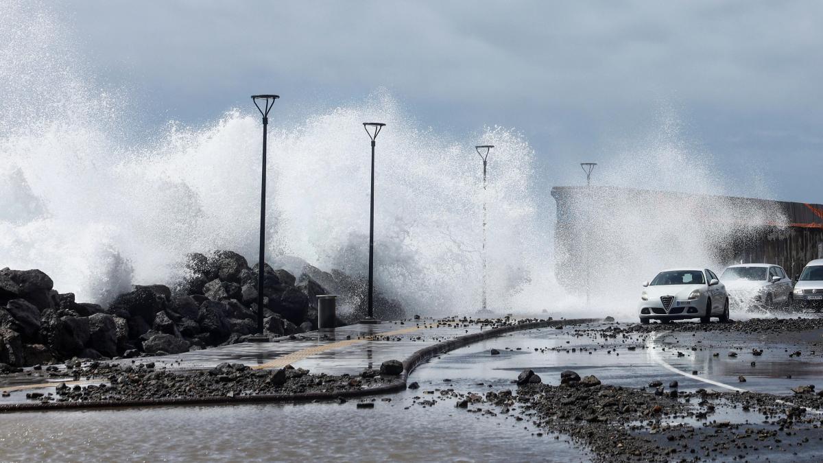 La Gomera y Gran Canaria registran desprendimientos por el paso de 'Therese'
