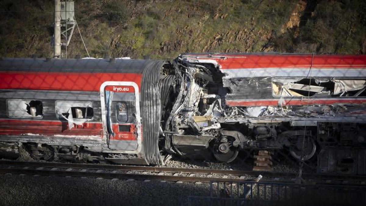 
                                                                                                        La Fiscalía Europea investiga un fraude en los fondos para mantener la vía del AVE a Sevilla
                                                                                                    