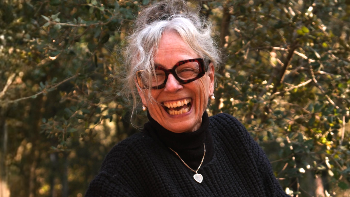 Yaya Bushcraft, influencer de 71 años, contra los haters: “Son psicópatas digitales, el bullying en las escuelas empieza en las redes sociales”