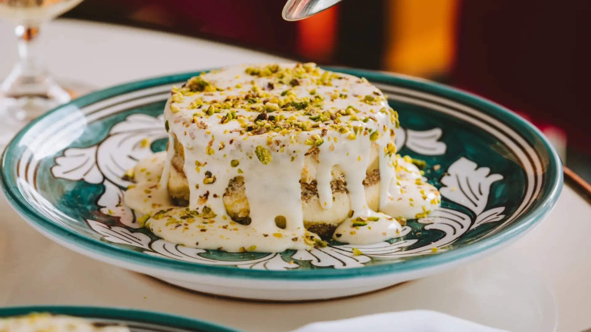 
         Adiós al café: 3 recetas con sabores diferentes para celebrar el Día Internacional del Tiramisú 
    