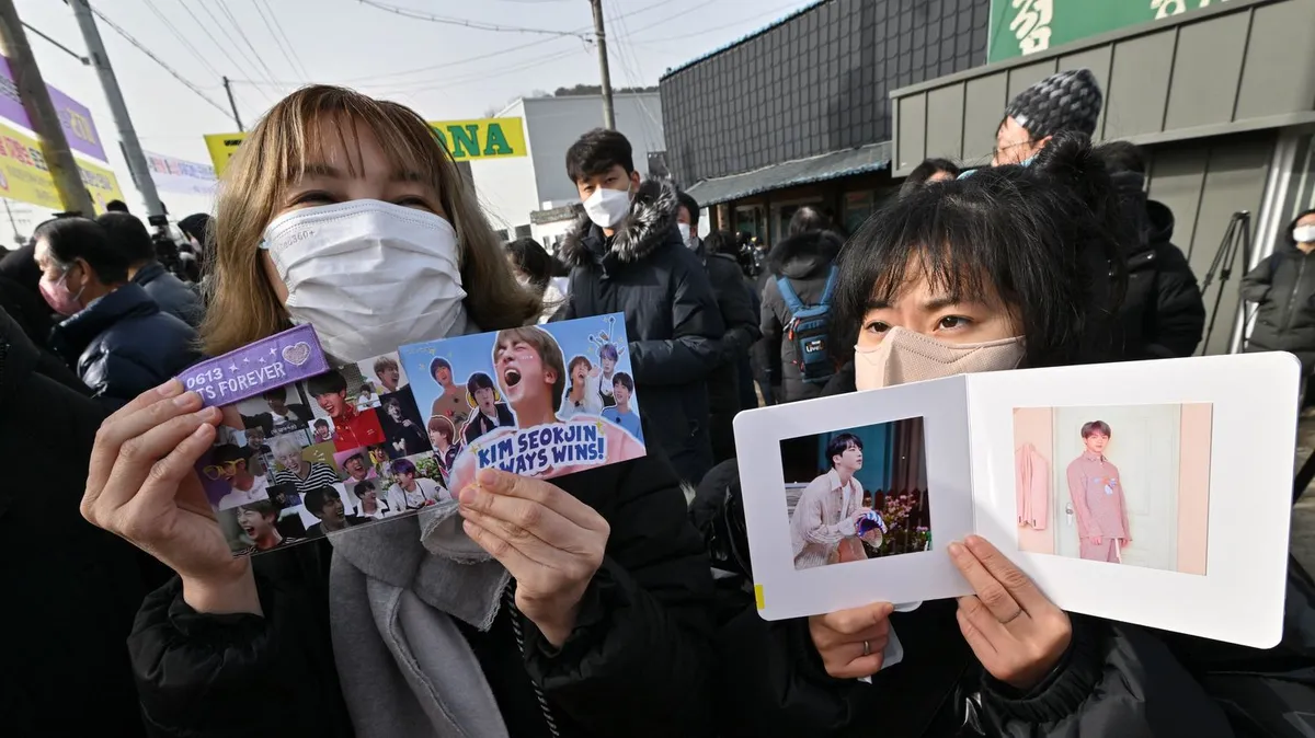 BTS de retour : pourquoi la Corée du Sud n'exempte pas ses stars de la K-Pop du service militaire