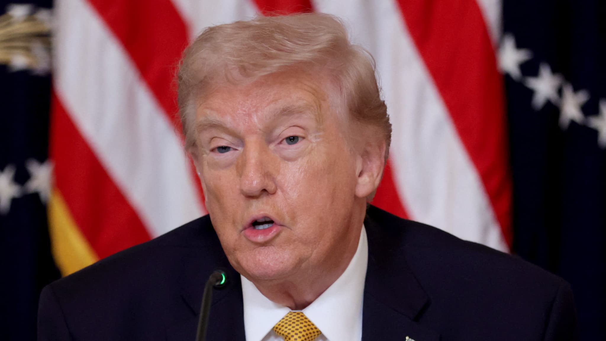 Donald Trump menace d'envoyer la police de l'immigration assurer les contrôles de sécurité aux aéroports "si les démocrates d'extrême gauche ne signent pas immédiatement un accord"