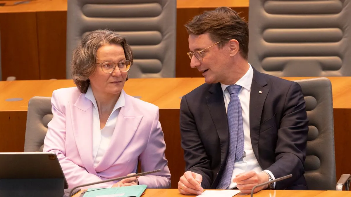 NRW-Ministerin Ina Scharrenbach: Mitarbeiter klagen über Machtmissbrauch - »Diese Frau hat mich zerstört«
