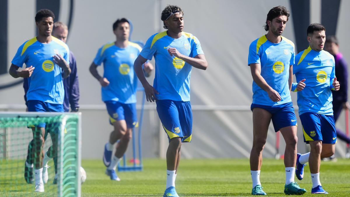 
                                                      Ferran Torres o Lewandowski: el manual de Flick para elegir a un delantero
                                                  