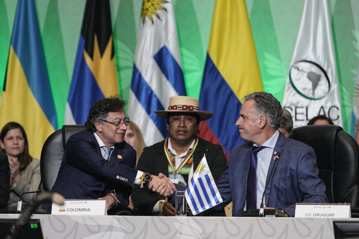 La CELAC mira a África mientras se debilita por dentro