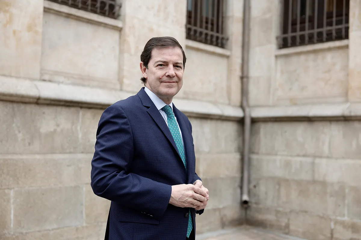 Alfonso Fernández Mañueco: "Es imprescindible que Vox se comprometa a apoyar al menos dos presupuestos"