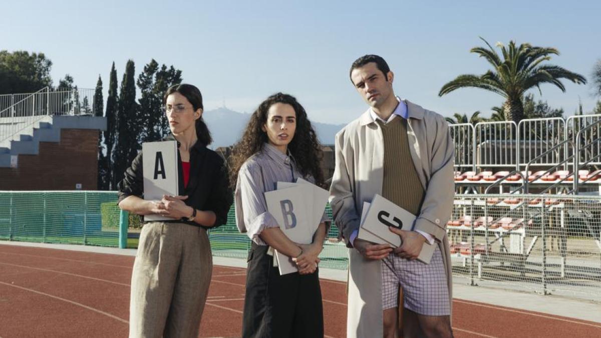 
                                                                                                                           Las uñas de Deleuze
                                                                                                                       