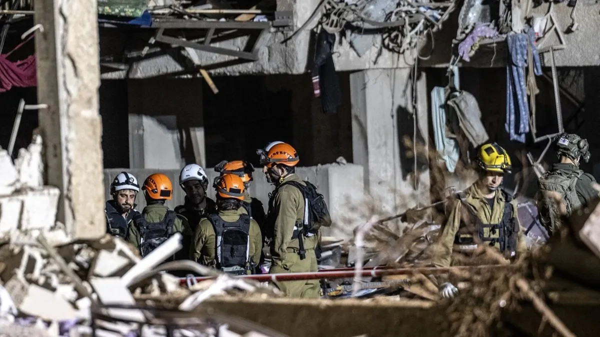 Au moins 180 blessés en Israël dans deux frappes iraniennes sur les villes d'Arad et Dimona