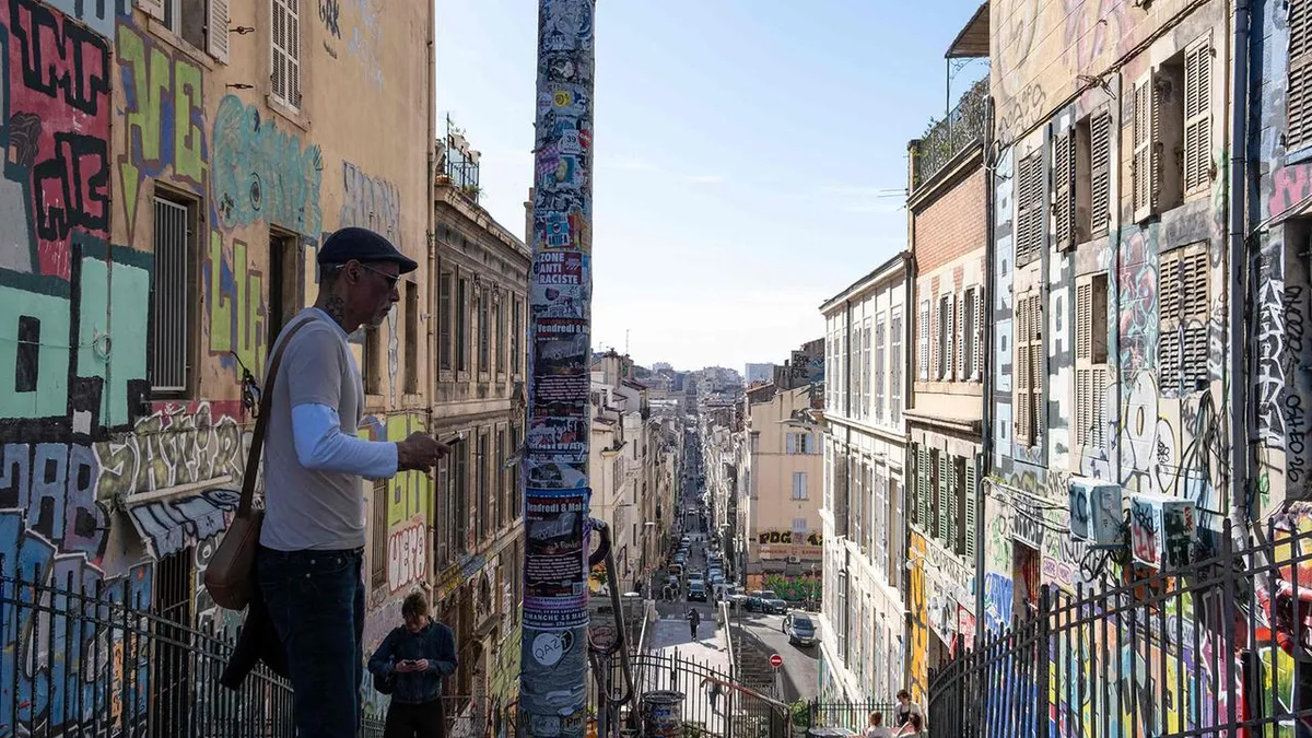 Zweite Runde der Kommunalwahl: Gewinnt Le Pens Partei in Marseille?
