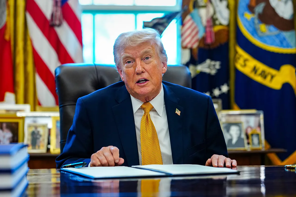 Trump amenaza con atacar plantas eléctricas de Irán si no abre el Estrecho de Ormuz en 48 horas