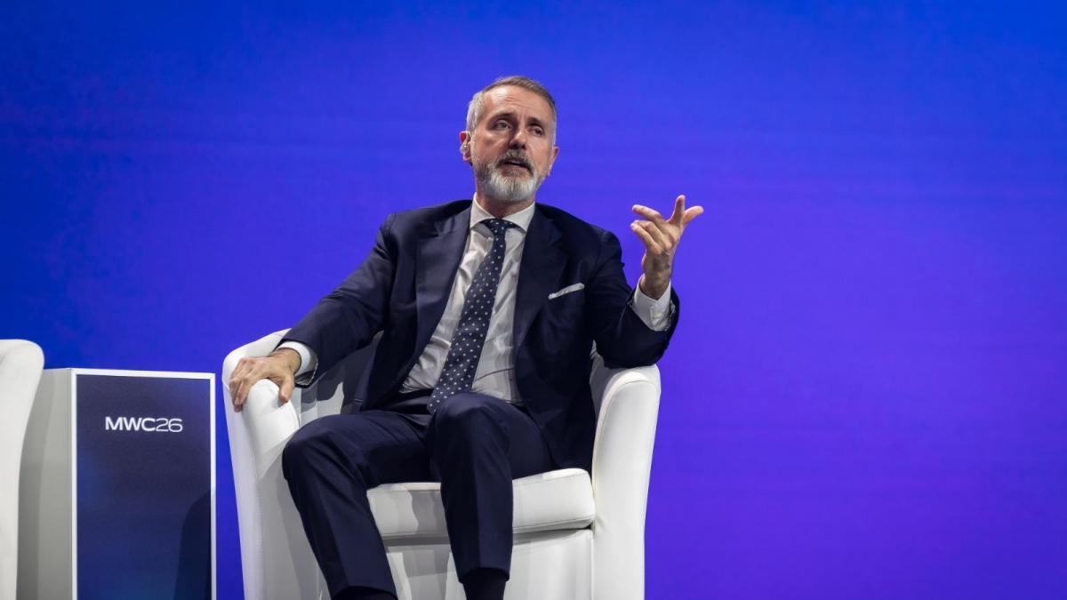 
                                                                                                    Telefónica reduce el blindaje a su presidente tras indemnizar con 44,5 millones a Pallete
                                                                                                