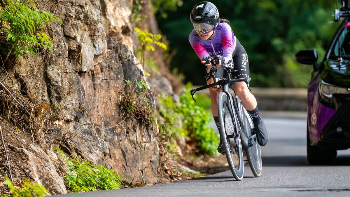 Mailand-Sanremo: Fahrerin Debora Silvestri bricht sich bei Sturz in die Tiefe fünf Rippen