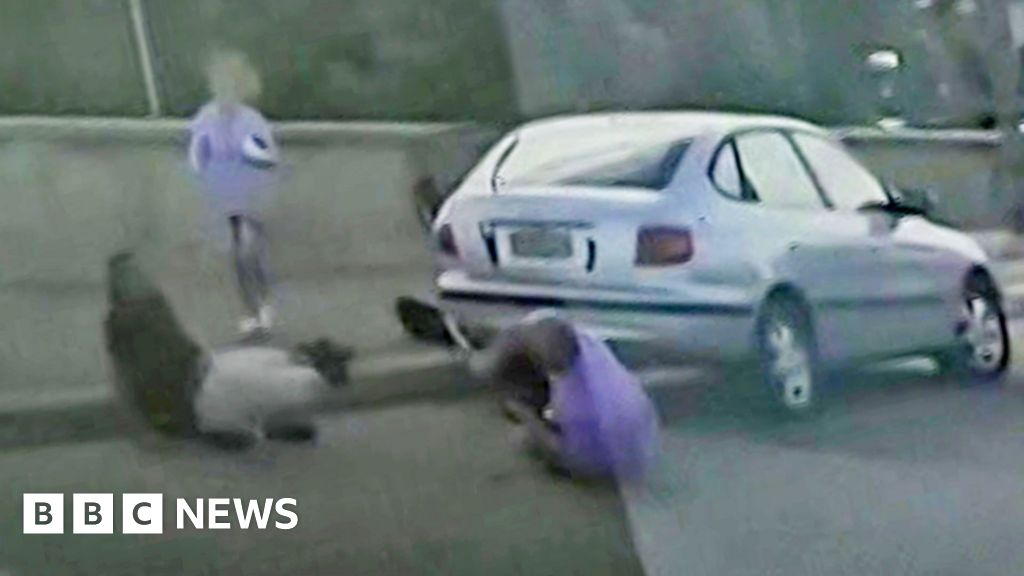 Dashcam video shows couple trying to stop gunman before being killed in Bondi attack