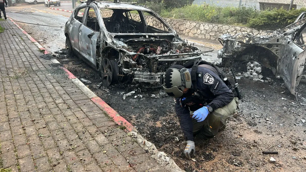 
         Un muerto en el norte de Israel al impactar en su vehículo un proyectil lanzado por Hezbolá desde el Líbano 
    