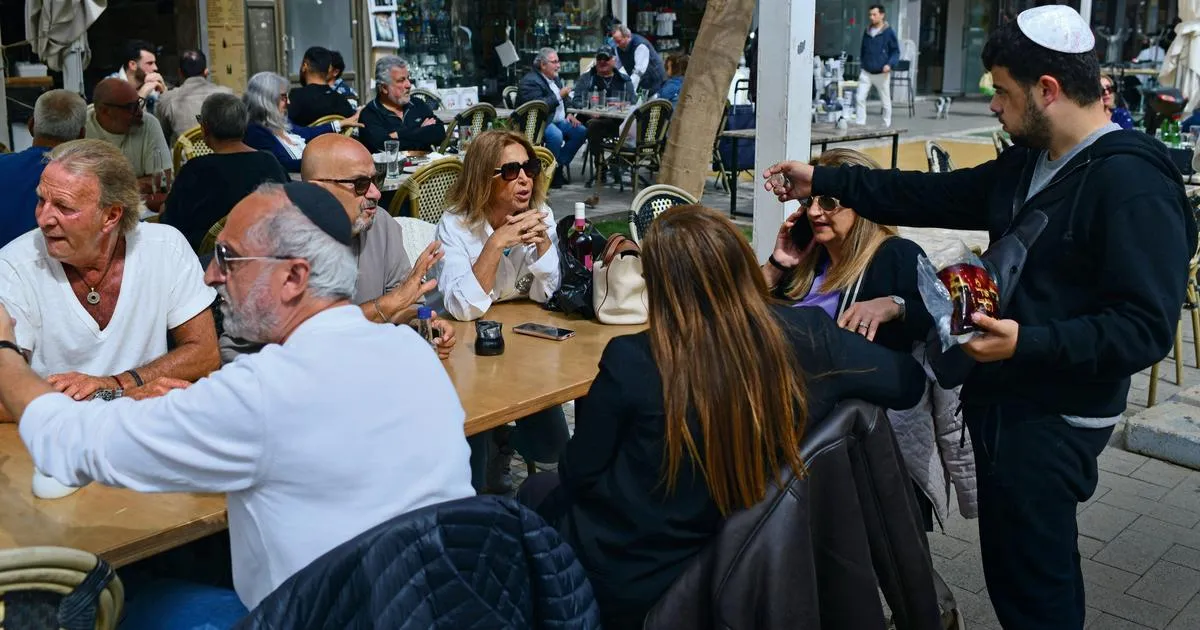« À Paris, je ne peux plus commander un Uber avec mon nom » : ces Français qui préfèrent rester en Israël malgré les missiles iraniens