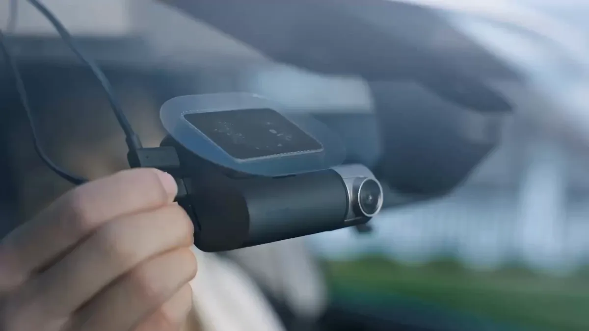 
                                                                                                                                                     Esta dashcam está en oferta e introduce una capa de seguridad
                                                                                                                                                 