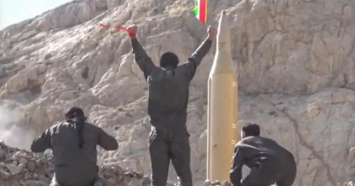 Guerre au Moyen-Orient : fragilisée mais aussi radicalisée, la République islamique d’Iran joue sa survie à tout prix