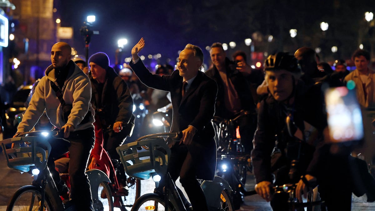 La izquierda resiste en París, Marsella y Lyon, las tres grandes ciudades francesas